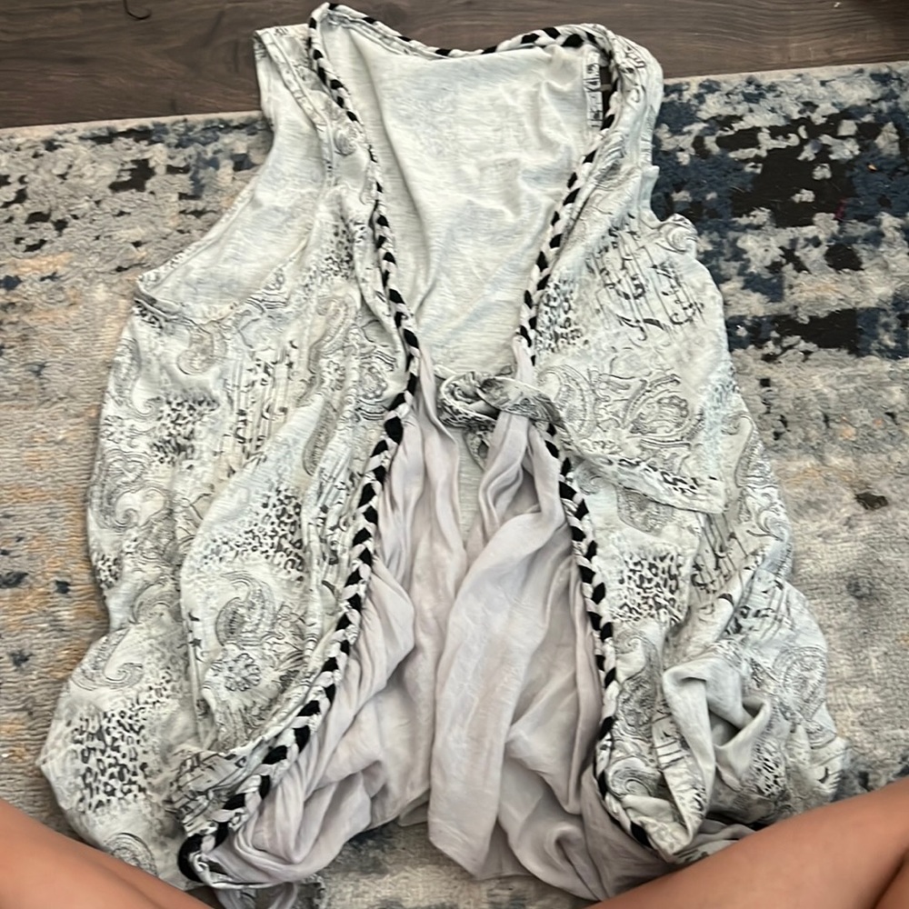 women’s top